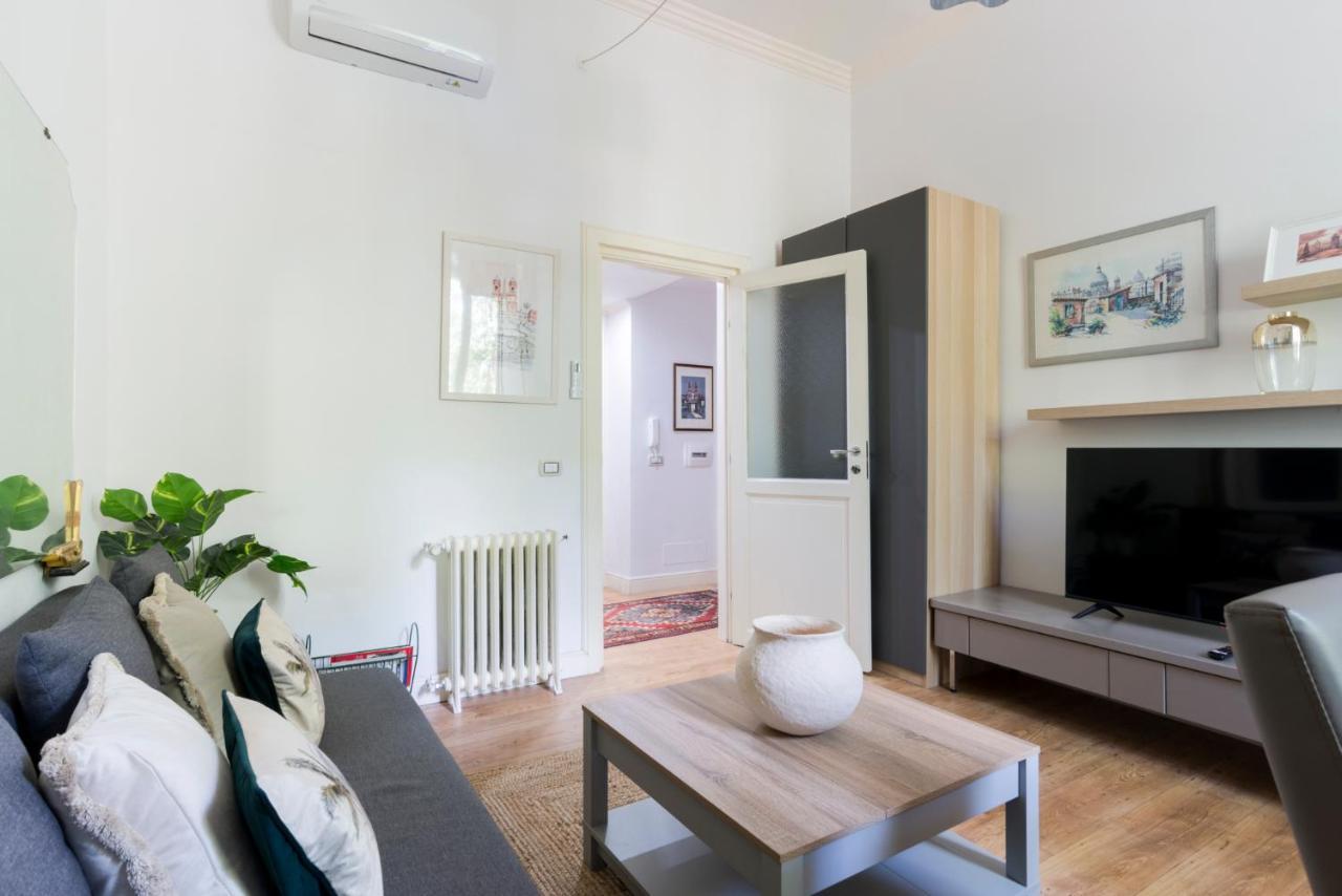 Tiber Majesty 25 Piazza Del Popolo Apartment Rome Exterior photo