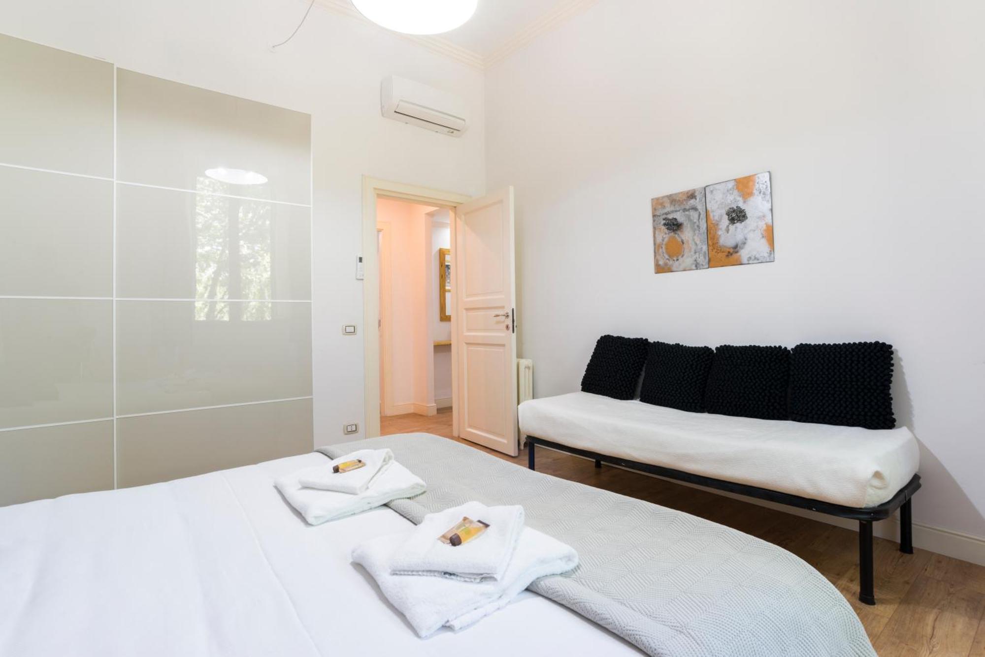 Tiber Majesty 25 Piazza Del Popolo Apartment Rome Exterior photo